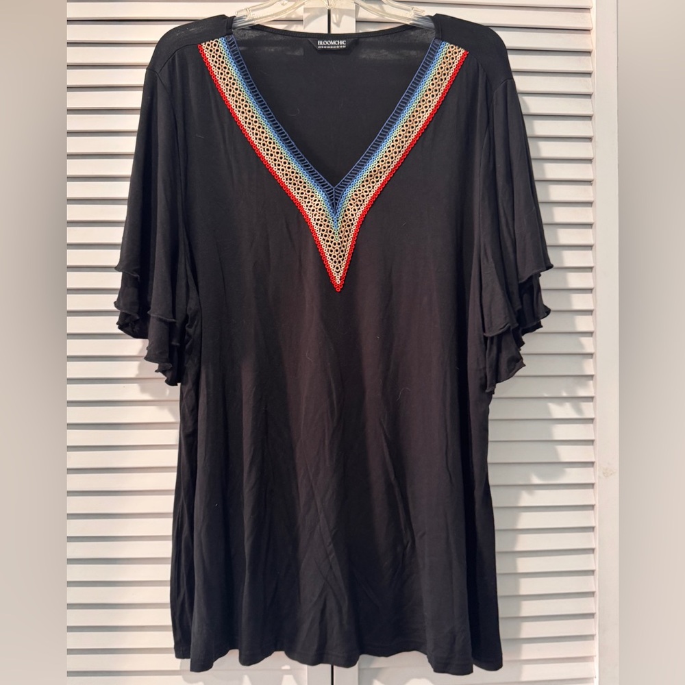 BloomChic Solid Crochet Lace Ruffle Tiered Sleeve V Neck T-shirt